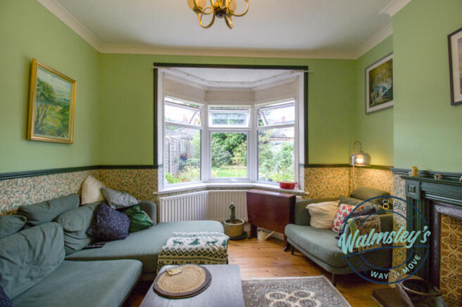 Rear sitting room with deep bay