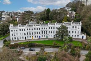 Flat 4, 3, Lisburne Crescent, Wellswood, Torquay TQ1 2LA