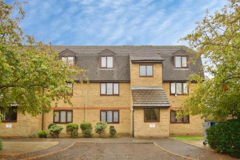 Blandford Close, Romford, RM7
