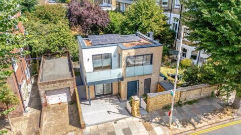 Eaton Road, Hove, BN3