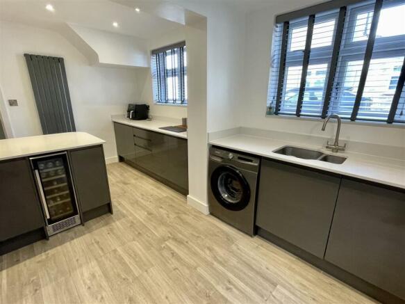 Kitchen Breakfast Room