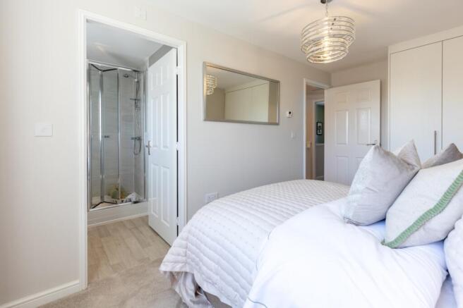 3 bed Detached for sale Image 7