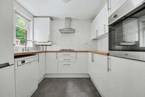 The Grove, Sholing, SO19