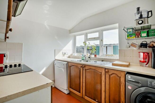 62 Kitchen