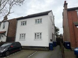 2, 24 Crescent Court, Crescent Road, New Barnet, Barnet EN4 9RG