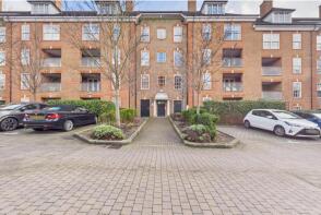 Flat 5, 4 Gardenia Court, Ashridge Close, Finchley, London N3 3AS