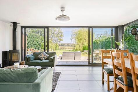 Kempes Corner, Boughton Aluph, Ashford, Kent, TN25