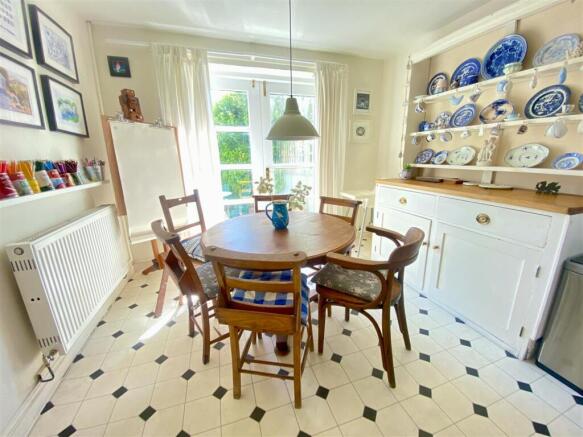 Dining Room/Kitchen