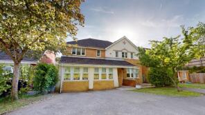 37, Bassetts Field, Rhiwbina, Cardiff CF14 9UG