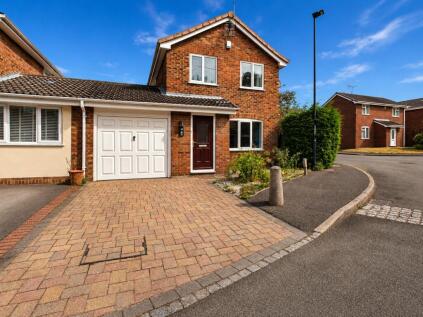 Corbel Close, Oakwood, Derby, DE21