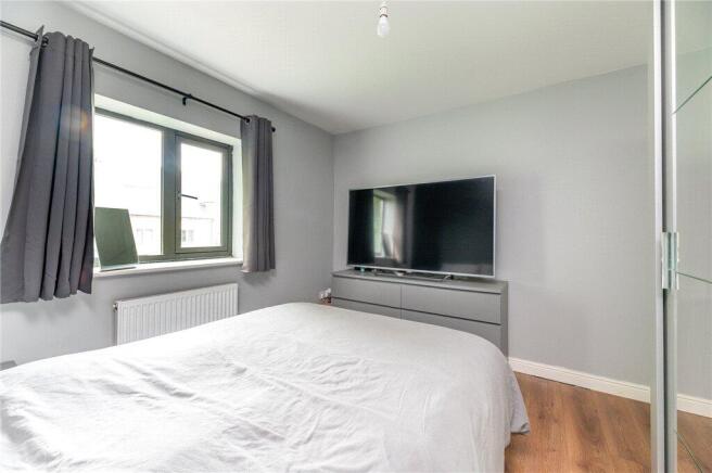 2 bed Apartment for sale Image 9