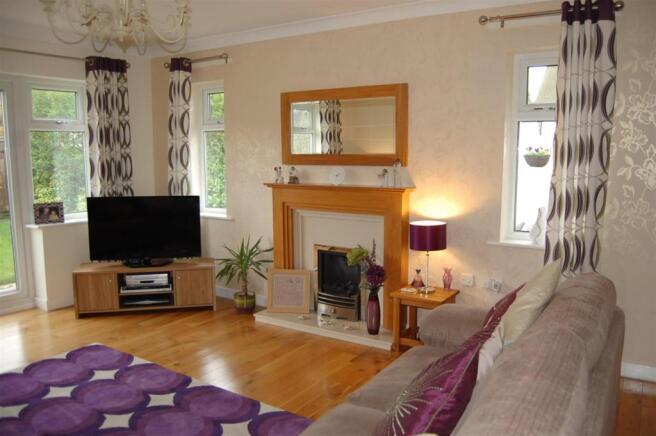 lounge area 1