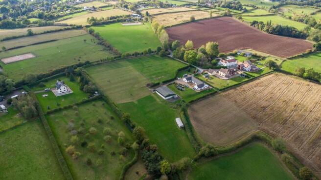 lodge house drone-2.jpg