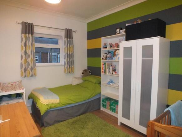 bedroom 2 (rear)