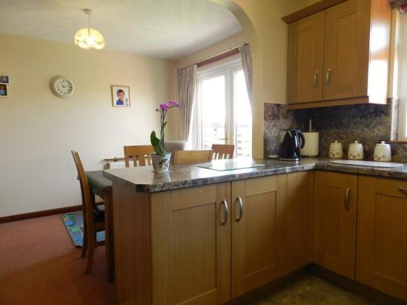 Kitchen 3 (Property Image)