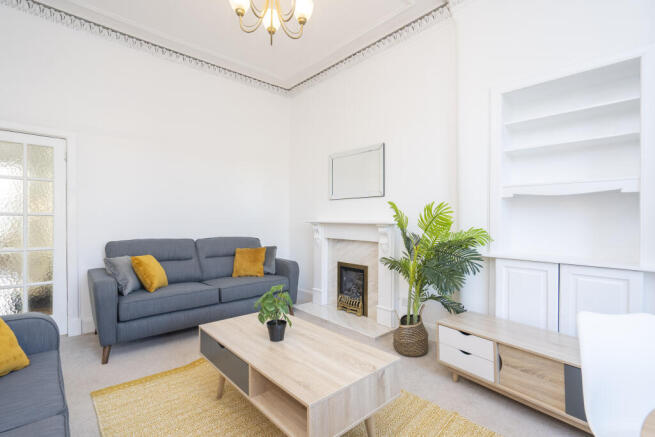64 3f1 Roselea Drive, Glasgow (11)