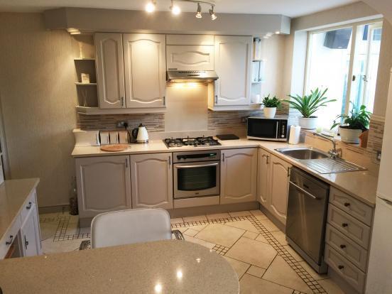 Fitted Kitchen
