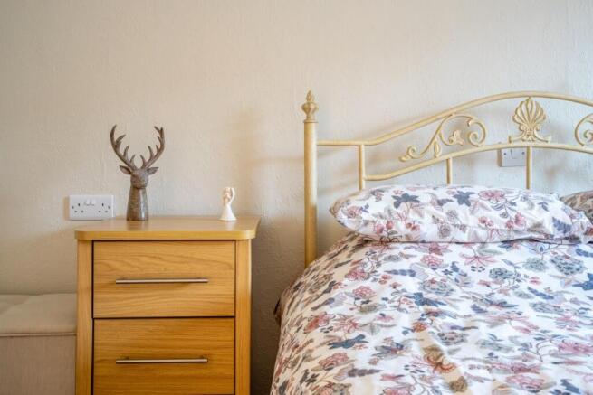 1 bed Retirement Property for sale Image 10