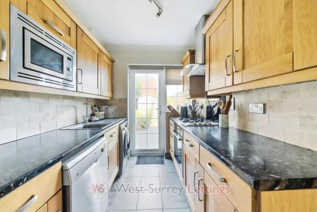 a2b394cf-Kitchen 202