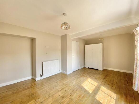 3 bed End of Terrace for sale Image 9