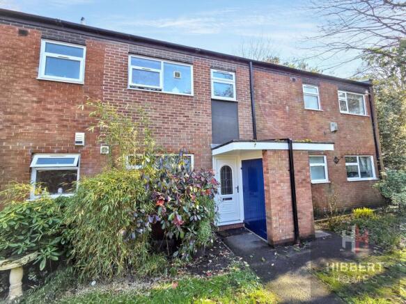 3-bed flat on Beechfield Close, Sale, M33, £190,000