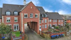 16, Barcheston Mews, Barcheston Drive, Hatton Park, Warwick CV35 7SZ
