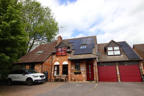 Tarragon Way, Burghfield Common, Reading, RG7