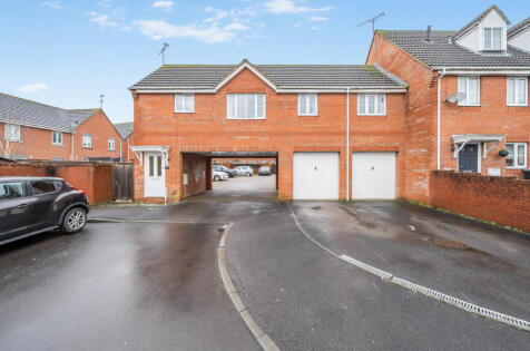 Hatch Road, Upper Stratton, Swindon, SN3