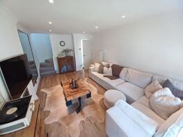 2, Allerton Grange Croft, Gledhow, Leeds LS8 1RN