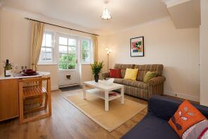 23, The Spires, Canterbury CT2 8SD