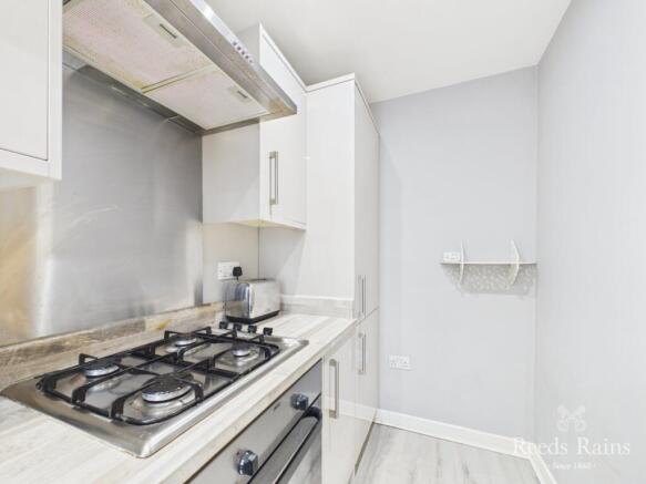 3 bed Semi-Detached for sale Image 9