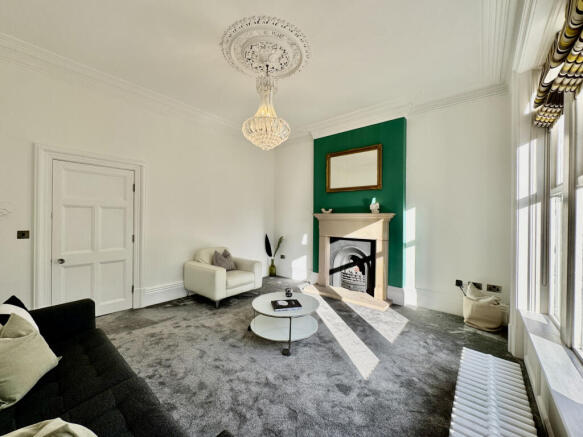 3 bed Semi-Detached to rent Image 4