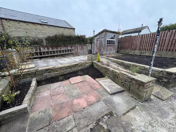 Ladysmith Road, Queensbury, Bradford photo 4