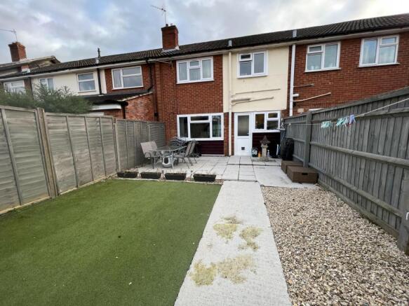 House facing Garden