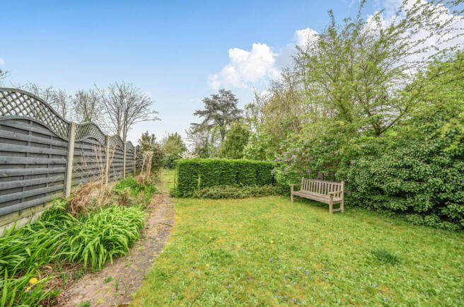 1441392-15-69d7b9...