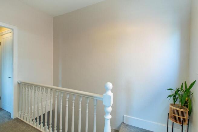 2 bed Terraced for sale Image 9