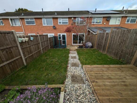 74 Edgeworth rear garden.jpg