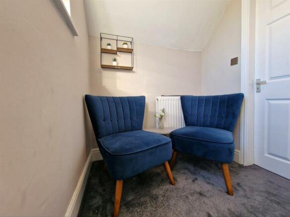2nd floor landing