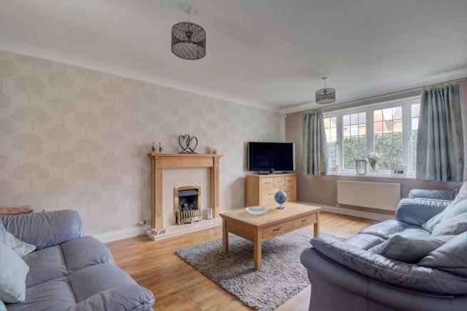 Living room 2