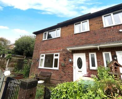14 Nevis Grove, Bolton, BL1 6RP