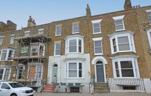 Basement Flat, 22, Trinity Square, Margate CT9 1HR