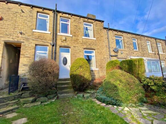 2 bed Terraced for sale in huddersfield