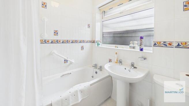 CAM05325G0-PR0144...