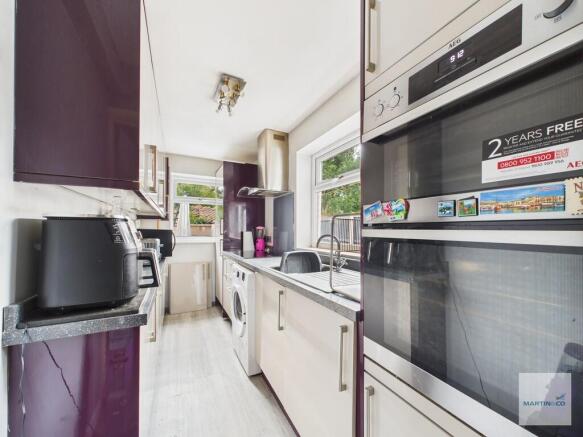 CAM03394G0-PR0327...