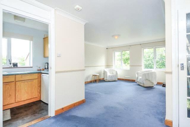 Kitchen/Reception