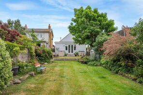 14, Central Avenue, Peacehaven BN10 7LY