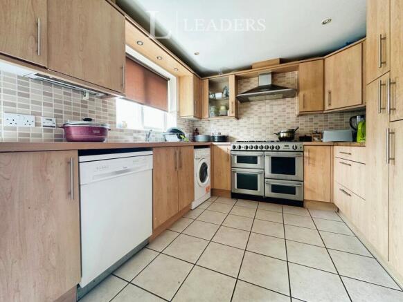Kitchen (3)