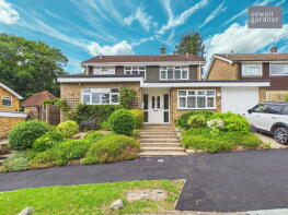 27, South Cottage Gardens, Rickmansworth WD3 5EH