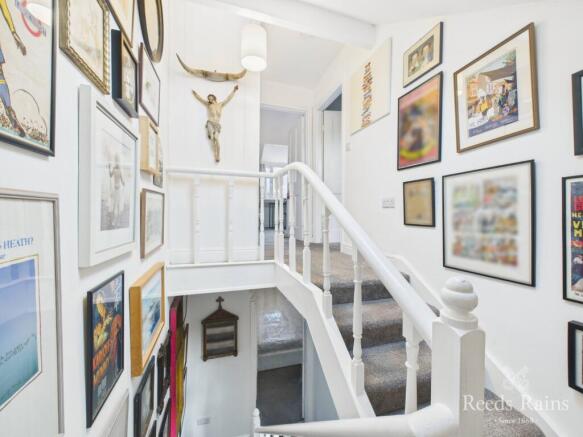 4 bed Terraced for sale Image 10