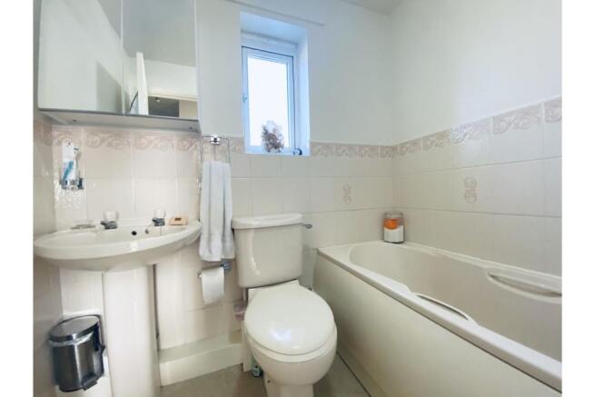 Family bathroom